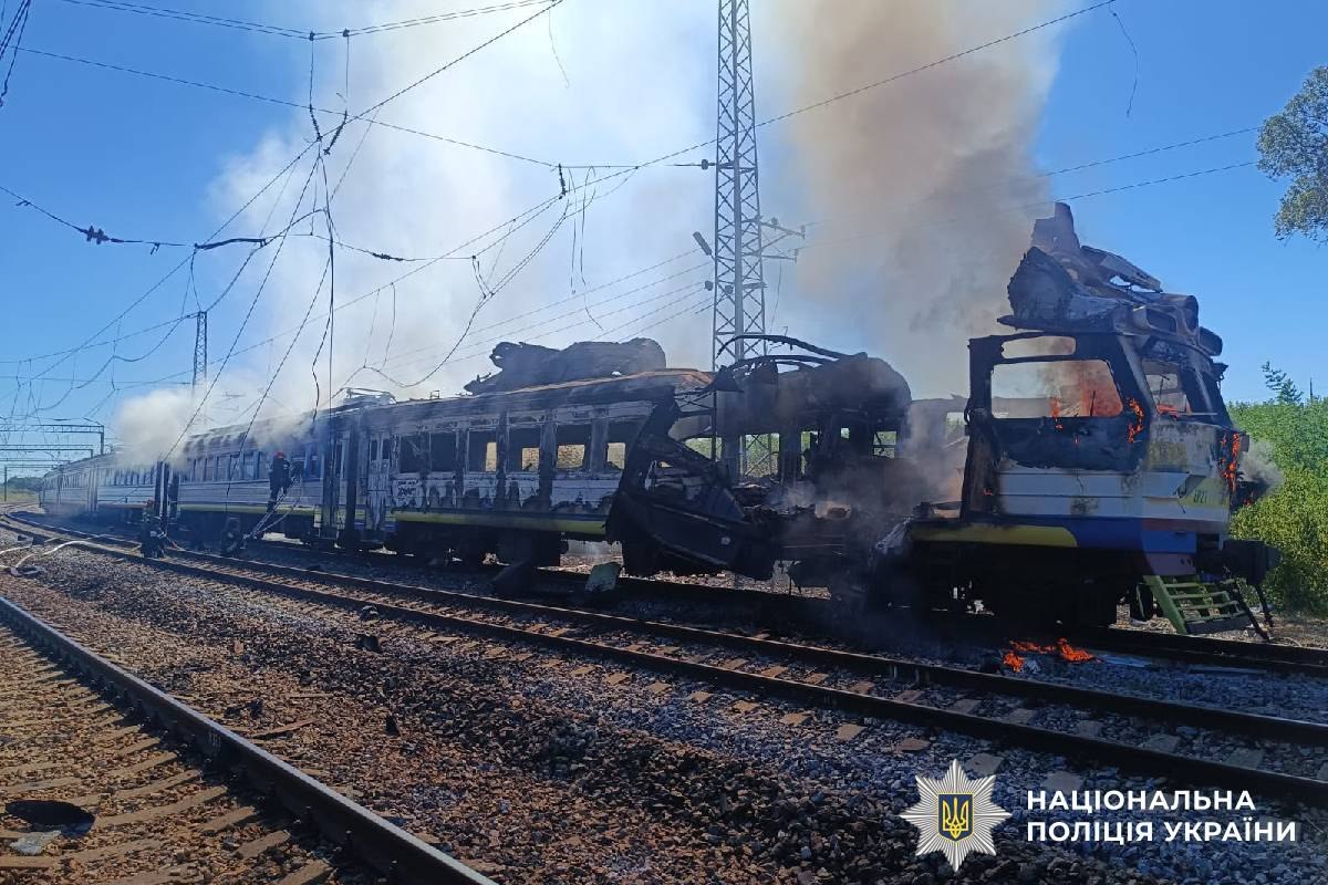 Атакували цивільний потяг росіяни - подробиці від поліції: Новини Харкова
