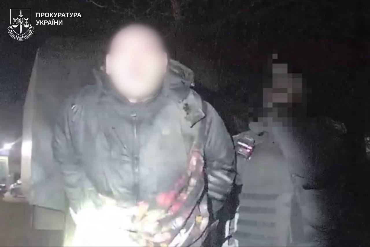 Встромив ніж і декілька разів повернув: у Харкові оголосили вирок за криваве вбивство підлітка на Салтівському шосе