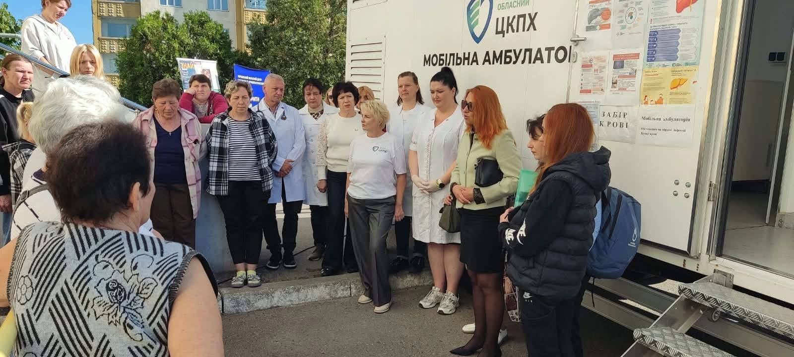 Для ВПО у Харкові організували медичні обстеження та реабілітаційні консультації