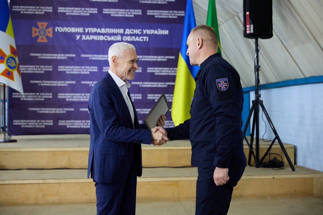 Відзначив кращіх рятувальників міста з нагоди професійного свята Ігор Терехов: Новини Харкова