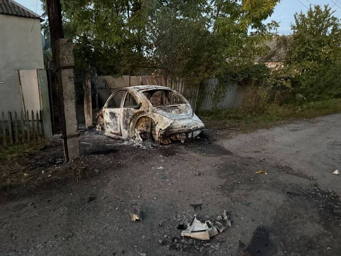 Новини Харкова: дрони знищили два авто