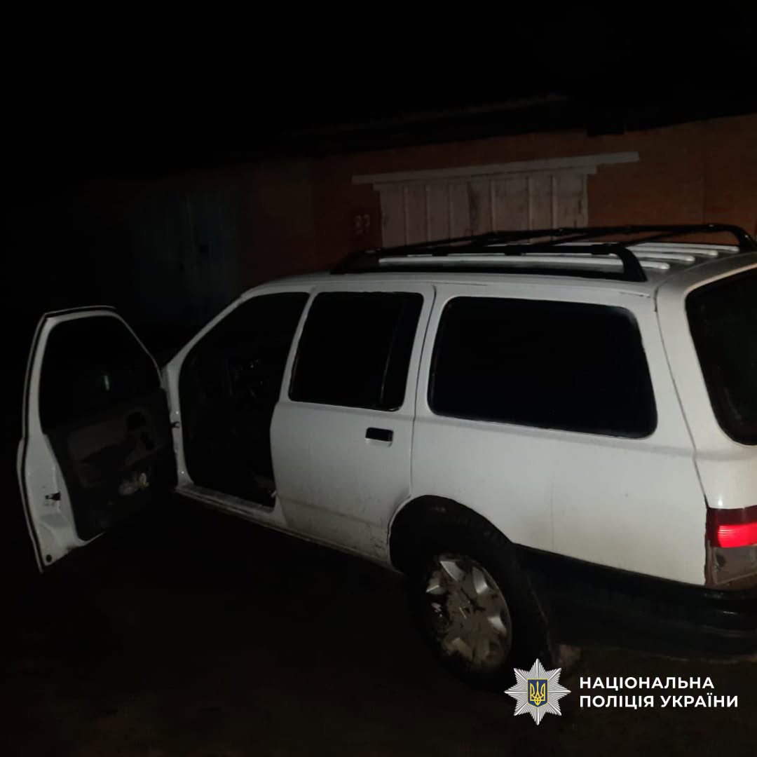 У Харківській області затримали підозрюваного у викраденні авто та невдалій спробі заволодіти іншим
