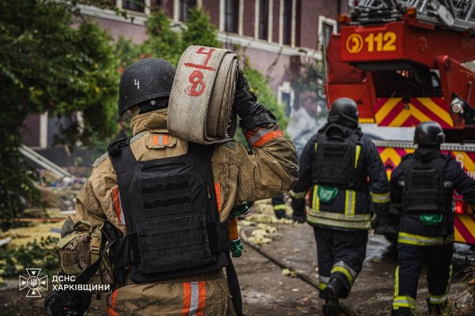 Російські дрони атакували Харків: пожежі та троє постраждалих